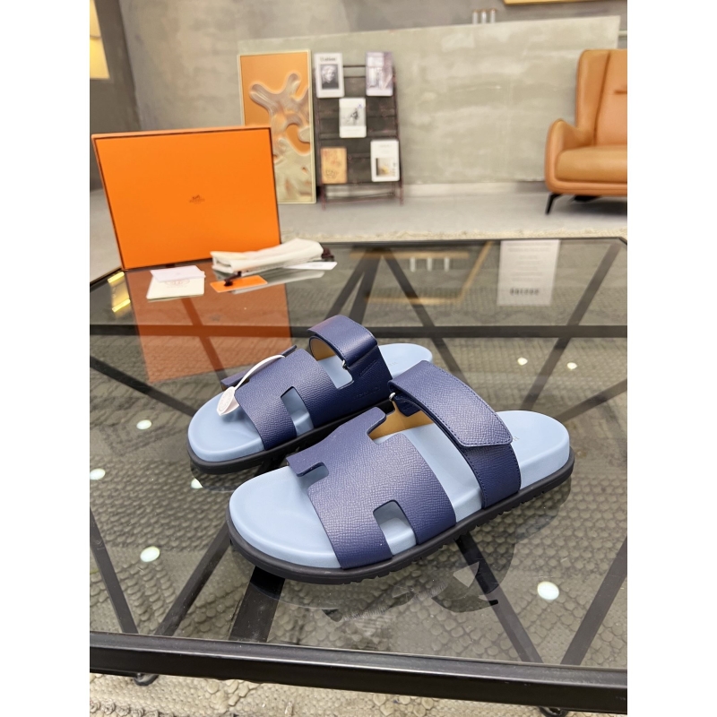 H**mes slippers